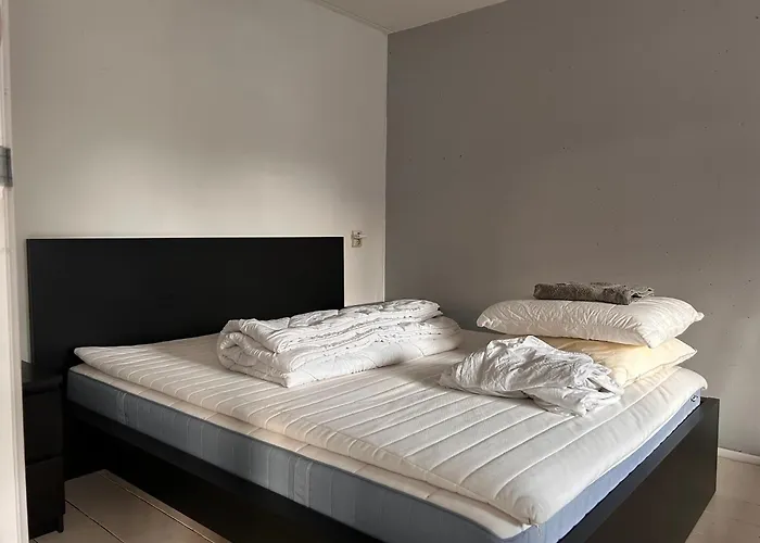 Quiet Garden West - By Peter *