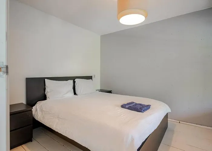 Quiet Garden West - By Peter * Ámsterdam