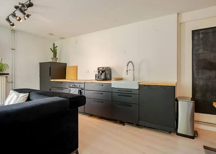 Quiet Garden West - By Peter